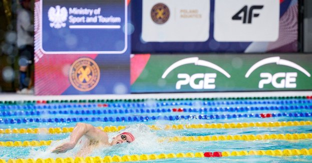 W Szczecinie trwają mistrzostwa Polski w pływaniu w kategorii open, młodzieżowców 19-23 lat oraz juniorów 17-18 lat na krótkim basenie. To impreza kończąca sezon, ale ten fakt nie oznacza, że w pływalni Floating Arena brakuje świetnych wyników, które oscylują w granicach rekordów Polski!  – Chciałem złamać 26 sekund, ale się nie udało. Ale i tak jestem zadowolony – mówi Jan Kałusowski, złoty medalista na 50 m stylem klasycznym.